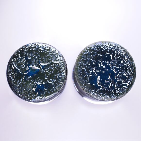 GLASSWEAR STUDIOS Druzy Pyrite Bismuth Blue 5/8" 16mm Double Flared Plug - Picture 1 of 1